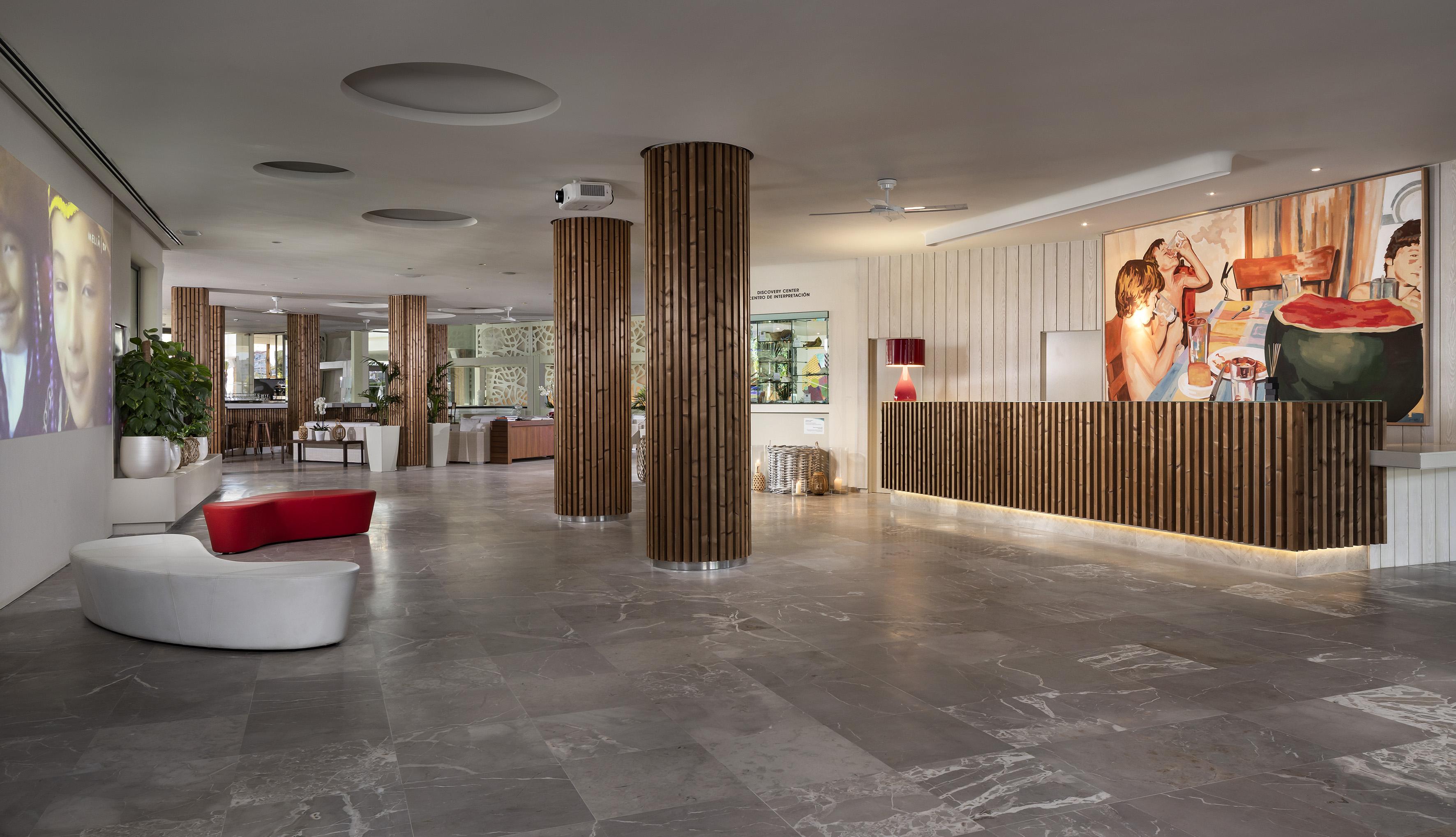 Meliá South Beach Hotel 4*