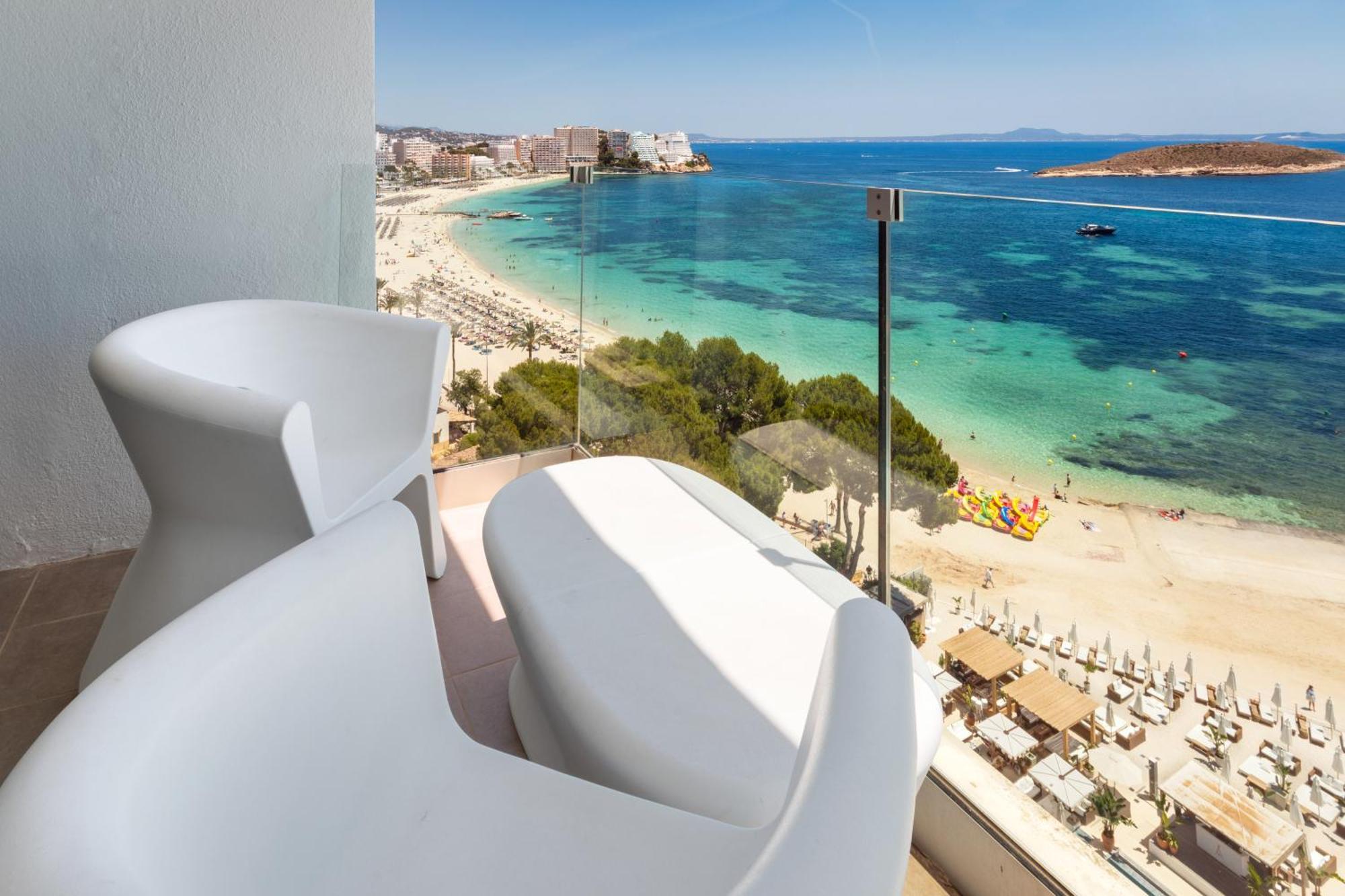 Melia South 4*
