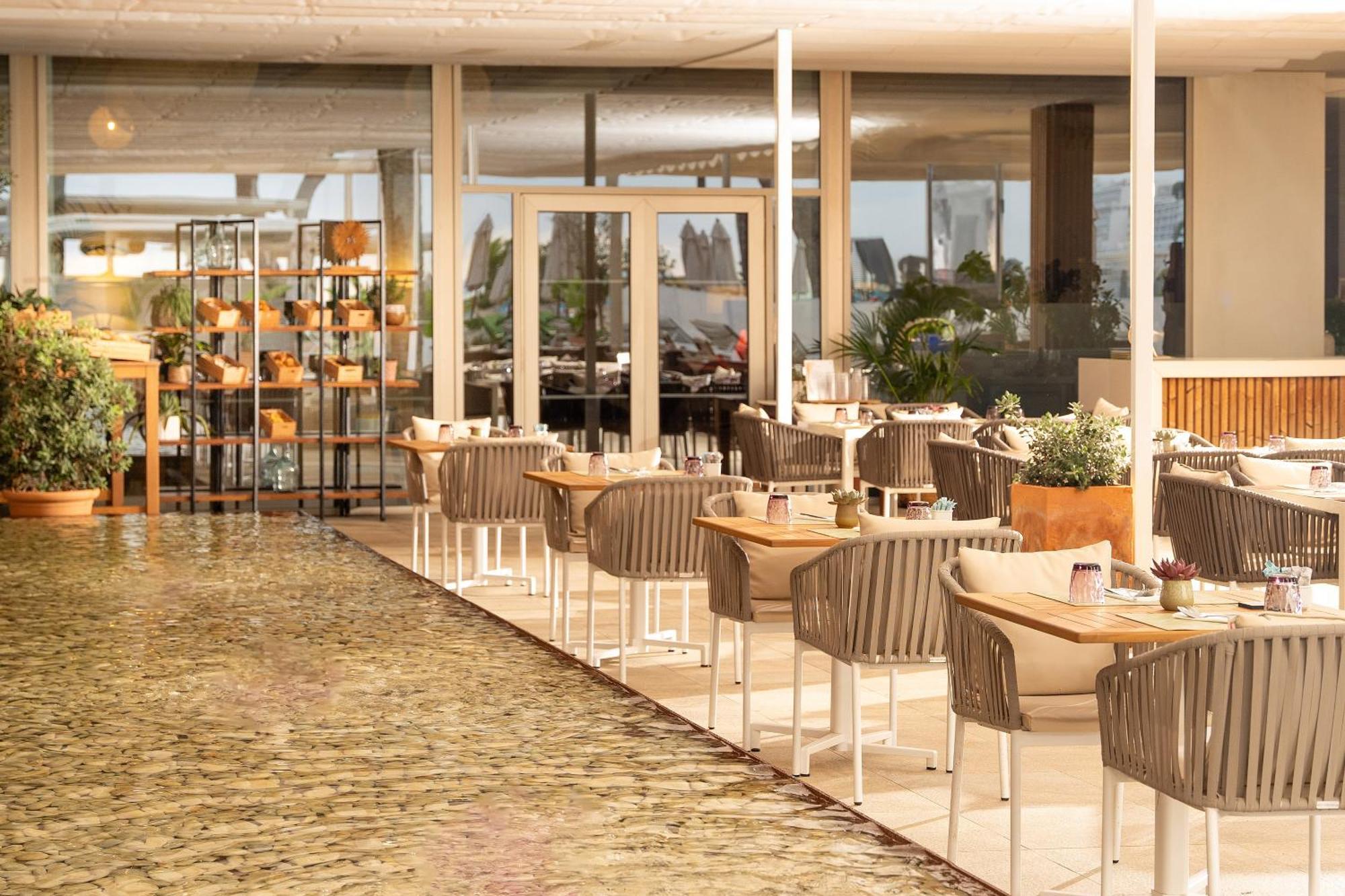 Hotel Melia South 4*